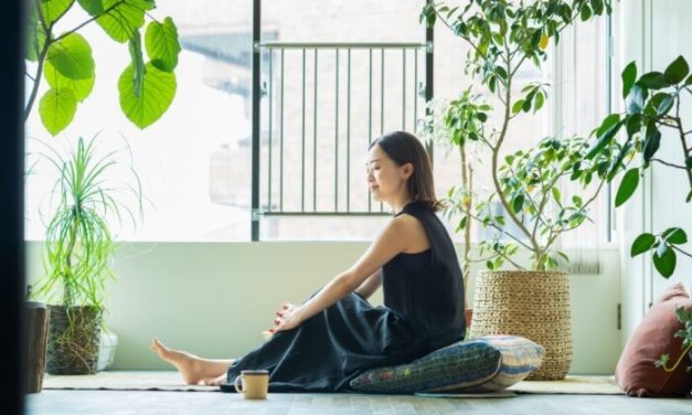 Seni Hidup Sederhana: Rahasia Ketenangan Dengan Minimalisme