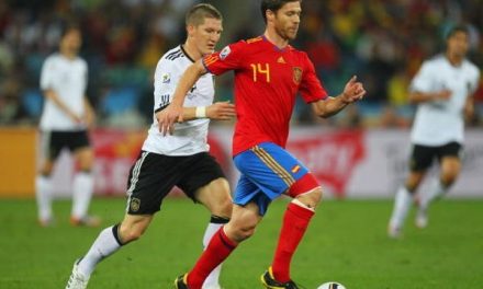 Gelandang Terbaik Dan Perannya Di Lapangan