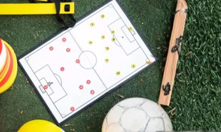 Peran Strategi Dan Analisis Dalam Sepak Bola Modern