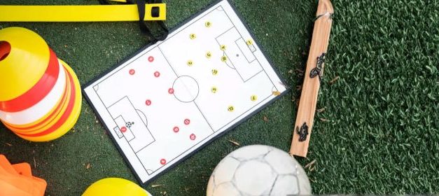 Peran Strategi Dan Analisis Dalam Sepak Bola Modern