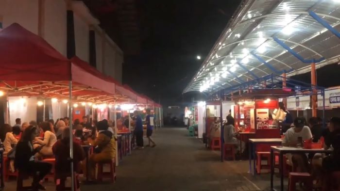 Kuliner Malam Yang Selalu Ramai Pembeli