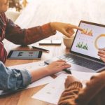 Strategi Bisnis Modern Mengikuti Perkembangan Tren Pasar