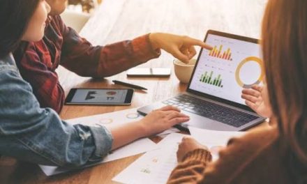 Strategi Bisnis Modern Mengikuti Perkembangan Tren Pasar