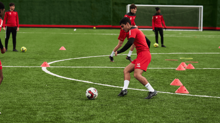 Strategi Latihan Pemain Untuk Meningkatkan Performa